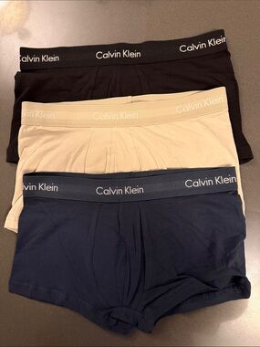 New Calvin Klein Men's Boxer Briefs /Low Rise Trunk Trio.  Cotton